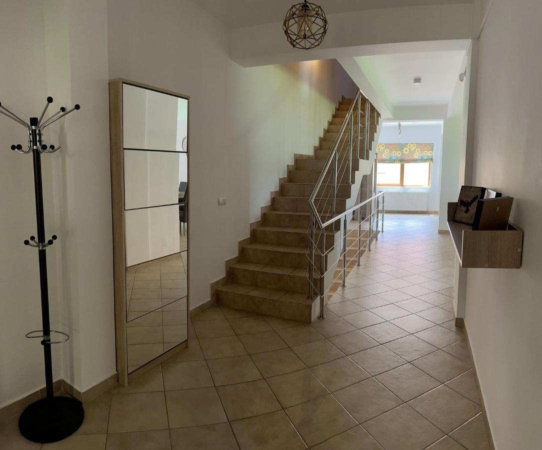 Vila 7 Predeal - Unique Location In The Forest Exterior photo